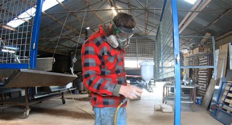 Dust Rust Trailer 的图像结果