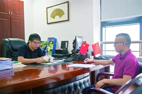 《温州教育》专访龙湾区教育局局长郑小强：龙湾教育崛起，必须要有品质-搜狐大视野-搜狐新闻