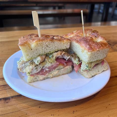 The Cluck Norris at 10 Barrel Brewing in Portland, Oregon - Multiple ...