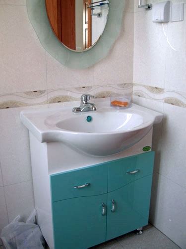 贴心设计的洗手盆 卫生间美观与使用两不误(组图)-家居快讯-天津房天下家居装修