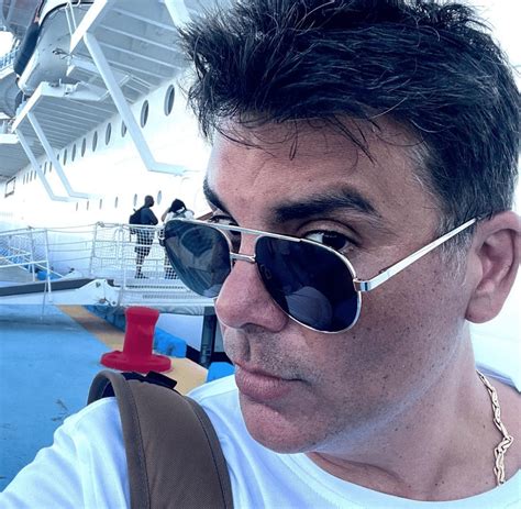 Jorge Luis Pila En Otra Piel