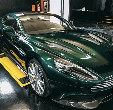 Dr2 Dark Emerald Green