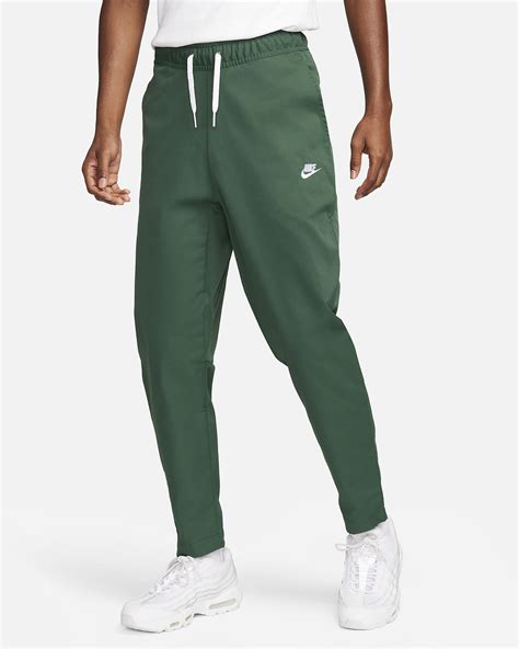 Nike Club Men's Woven Tapered Leg Pants. Nike.com