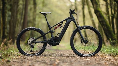 The Cannondale Moterra Neo Carbon LT 2 electric mountain bike review - MBR