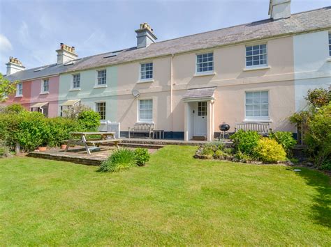 4 Coastguards Cottage, Hope Cove | Holiday Cottage | Bird Spot