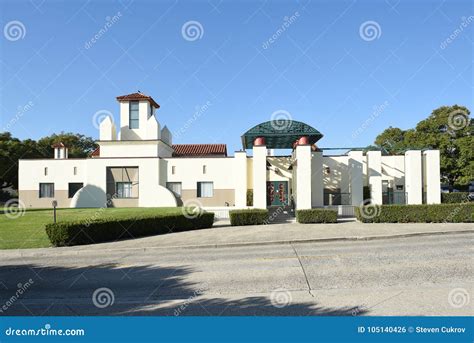 San Juan Capistrano Public Library Editorial Photo - Image of juan ...