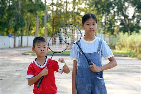 Badminton Kids 的图像结果