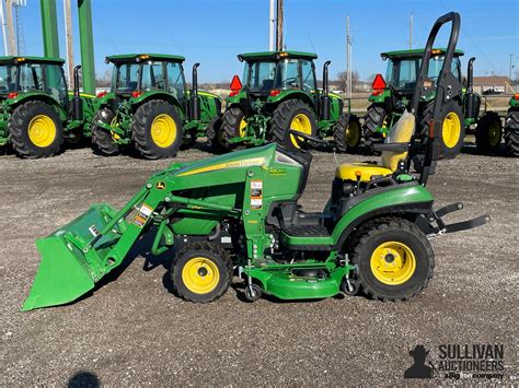 2015 John Deere 1025R MFWD Compact Tractor W/Loader | Agriculture | BigIron