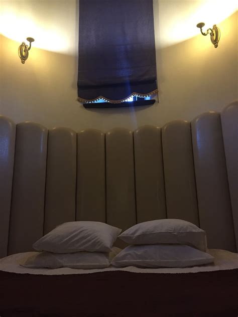 ALATSKIVI CASTLE - Castle Reviews, Photos, Rate Comparison - Tripadvisor