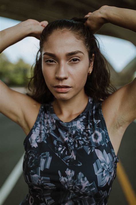 People Photography Gallery 的图像结果