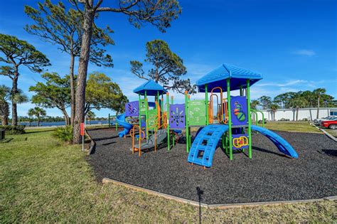 Beach Rental Amenities | Venture Out Rentals PCB