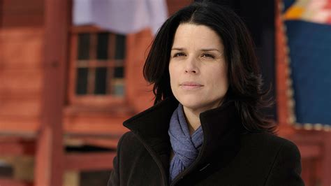 Neve Campbell - An Amish Murder Cast | Lifetime