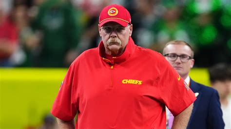 Chiefs spark social media frenzy with unrecognizable photo of mustache ...