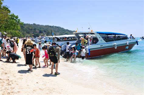 泰国游船倾覆最新进展仍有47名中国游客失踪，收好海岛游注意事项和自救方法