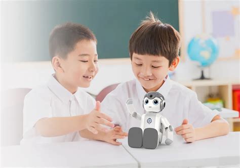 Alpha Mini Robot 的图像结果