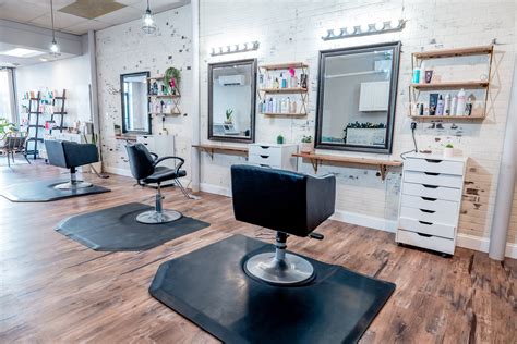 Luna The Hair Studio | Hair Salons in Massachusetts