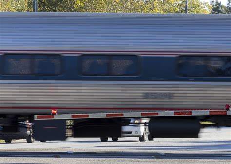 North Charleston man killed by train on New Year's Day