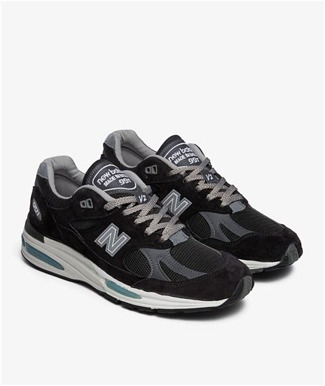 New Balance 991 V2 Made in UK in Black | SVD