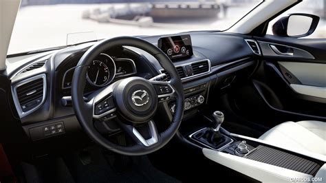 2017 Mazda 3 Sedan - Interior | Caricos