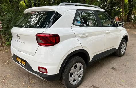 Hyundai Venue S MT Ptl Car for Self Drive, Hire from Punjab