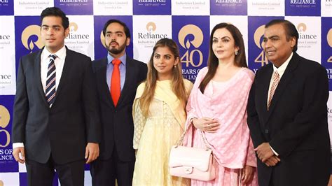 This is where Mukesh Ambani lived in Mumbai before India’s richest man ...