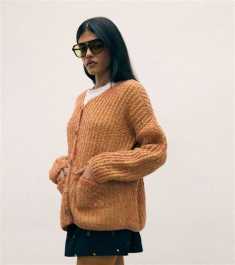 Laddu Cardigan – gundistudios