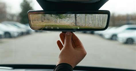 2025 Volvo XC90 Digital Rearview Mirror. Mirror - 32368655 | Volvo Cars ...