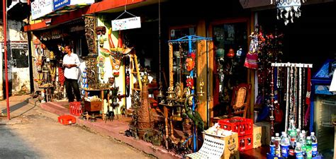 Chalakudy Shopping - Things to Buy in Chalakudy Kerala