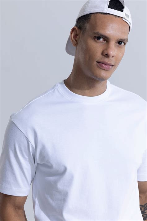 Buy Men's CoreComfort White T-Shirt Online | SNITCH