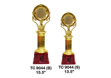Flag Trophies With Red Base Manufacturer,Supplier,Seller in Delhi ...