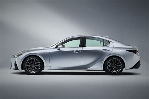 2021 Lexus IS Unveiled as the Luxury Performance Sedan We Were Waiting For - autoevolution