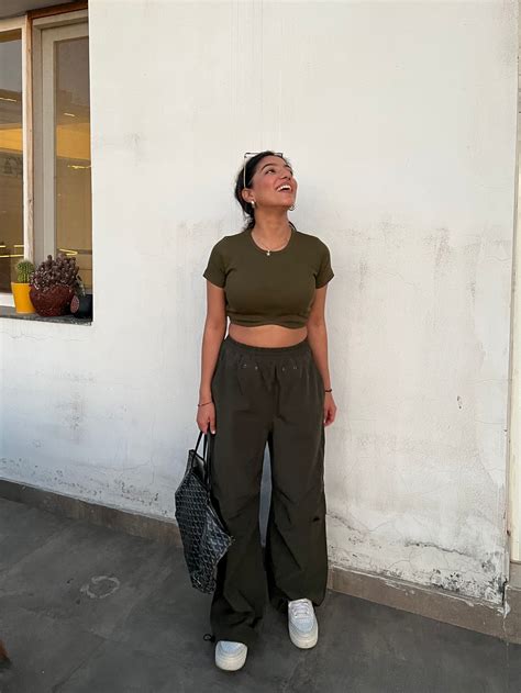 Olive Green Parachute Cargo Crop Co-ord – Obleka.in