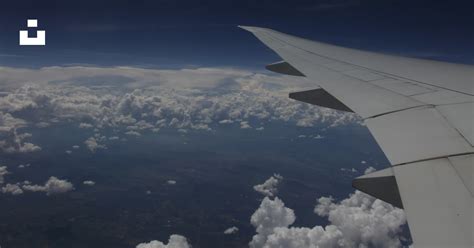 Flying 的图像结果