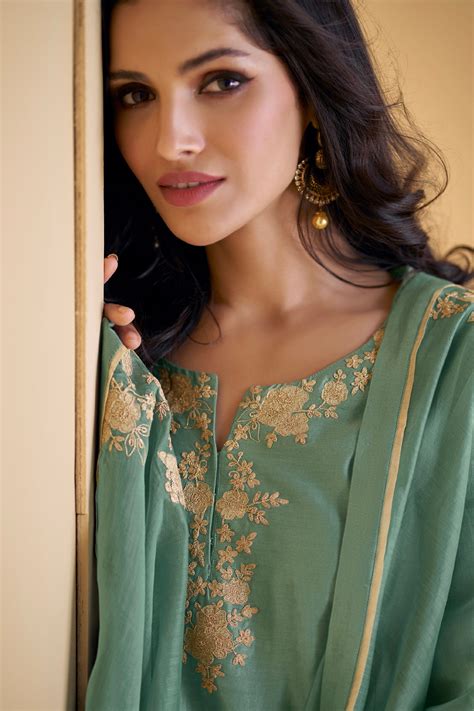 Green Pure Silk Palazzo Suit with Embroidered Organza Dupatta – Anant ...