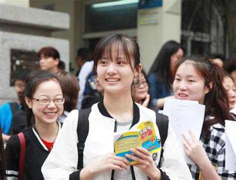外地孩子上海上学关键点，2022居住证积分与子女入学的关系-上海居住证积分网