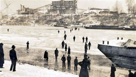 January 26, 1946 The Cumberland River is frozen over in Nashville, TN ...