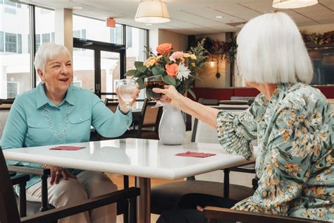 Local Adults Connection 的图像结果