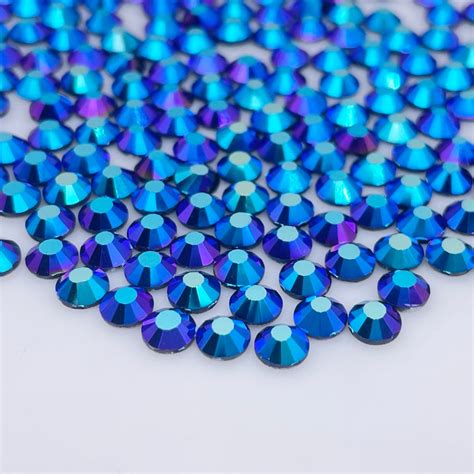 Full Rhinestone Mask Tutorial 的图像结果