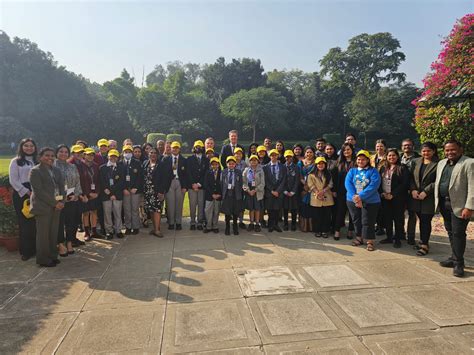 Press Release:Press Information Bureau