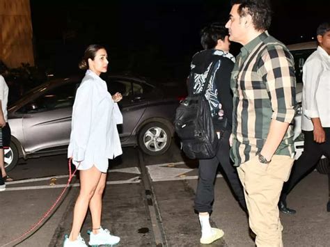 Malaika Arora Arbaaz Video: मलाइका अरोड़ा-अरबाज खान आधी रात को एयरपोर्ट ...