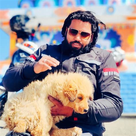 KUNVAR GAURAV SINGH's Amazon Page