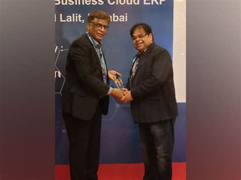 Pharma icon Dr Debesh Das adjudged 'COO of the Year 2023'