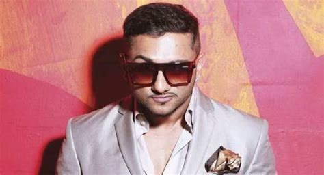 गाण्यांमध्ये महिलांचा अपमान! Honey Singh म्हणतो, 'मला मुलींच्या लग्नात ...
