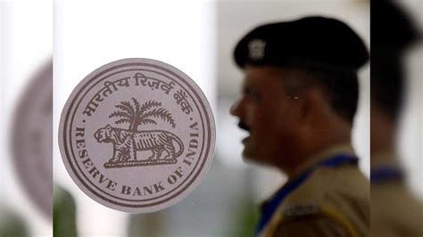 RBI fines SBI, Indian Bank and Punjab & Sind Bank for breach of norms ...