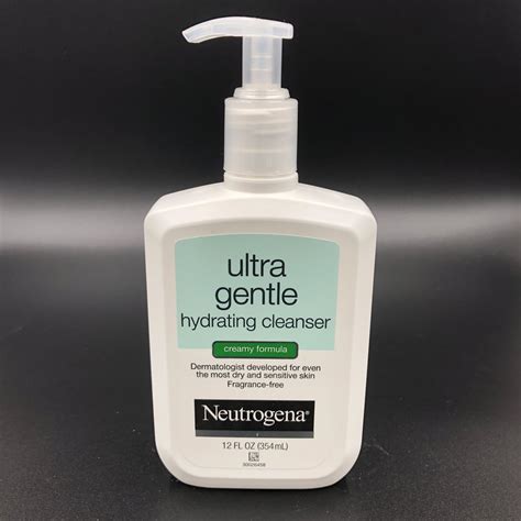 Neutrogena Ultra Gentle Hydrating Cleanser