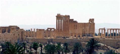 Palmyra: Islamic State layers grief upon grief for Syrians