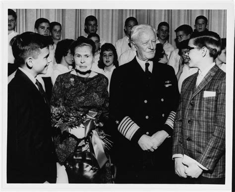 NH 58554 Fleet Admiral and Mrs. Chester W. Nimitz