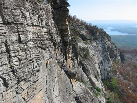 Campgrounds Near Linville Gorge NC: Scenic Hiking & Camping