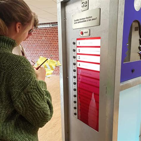 E.X.P.O I.T.I.N.E.R.A.N.T.E – L'école secondaire de l'Institut Notre ...