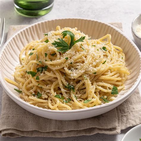 Easy Garlic Butter Pasta